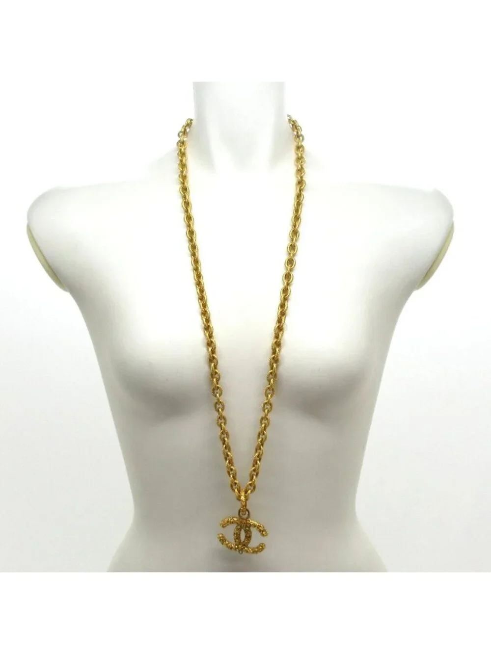 Chanel Necklace Gold CC Logo Lava